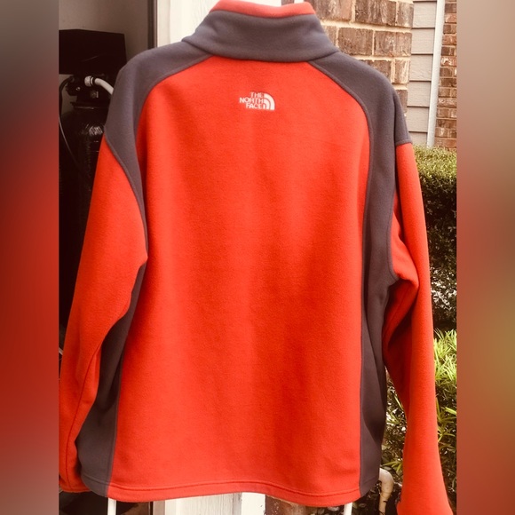 THE NORTH FACE Fleece, Zip-front Jacket - Picture 4 of 9